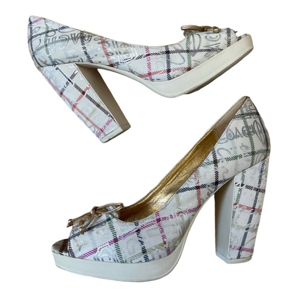 Coach Corey 4” Vintage Plaid Block Heels Size 5.5 Peep Toe Tan Cream Designer - Picture 5 of 12